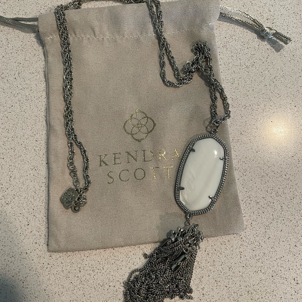 Kendra Scott long necklace